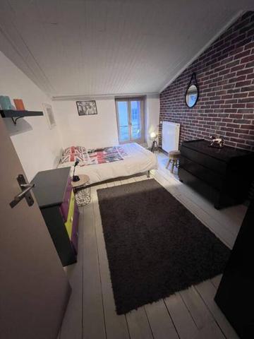 SAINT GALMIER CENTRE MAISON DE VILLE