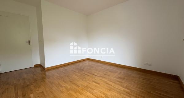 Location Appartement 3 pièces 65.82 m² - Saint-germain-en-laye 78100
