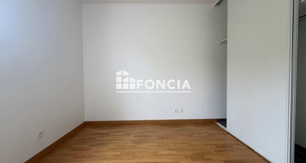 Location Appartement 3 pièces 65.82 m² - Saint-germain-en-laye 78100