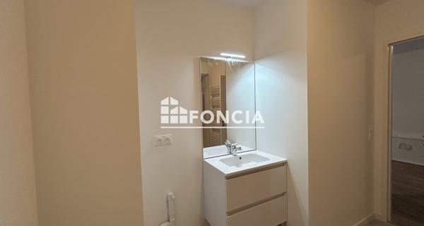 Location Appartement 2 pièces 45.01 m² - Saint-jacques-de-la-lande 35136