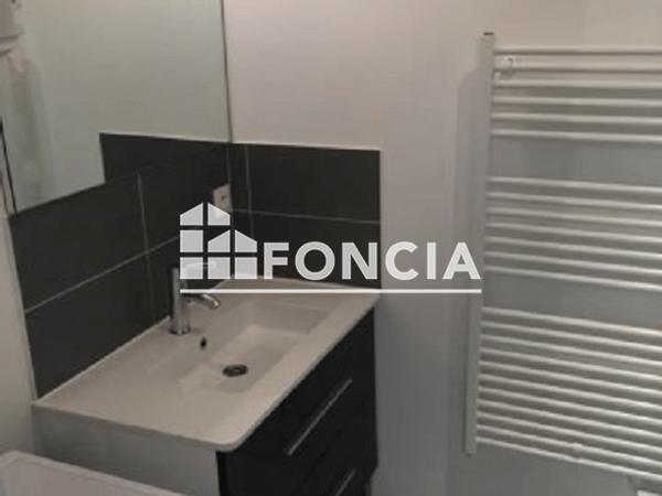 Location Studio meublé 22.15 m² - 136 COURS BERRIAT Grenoble 38000