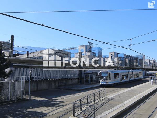 Location Studio meublé 22.15 m² - 136 COURS BERRIAT Grenoble 38000