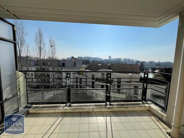 Location appartement Caluire-et-Cuire (69300) 3 pièces 71.75m²