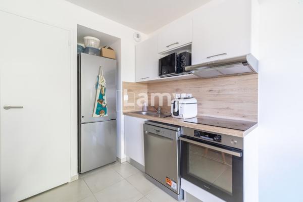 Appartement avec deux stationnements