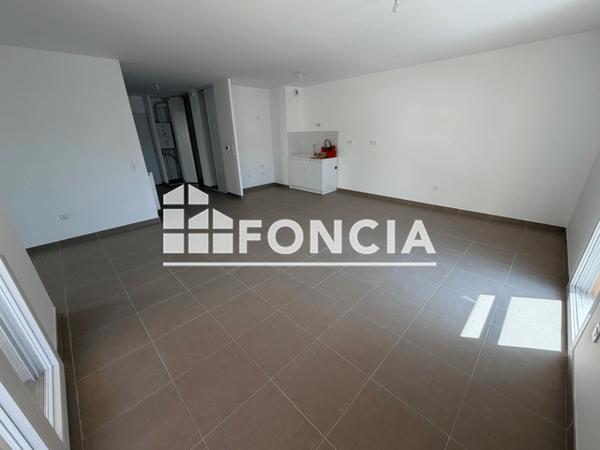 Location Appartement 3 pièces 75.08 m² - Arles 13200