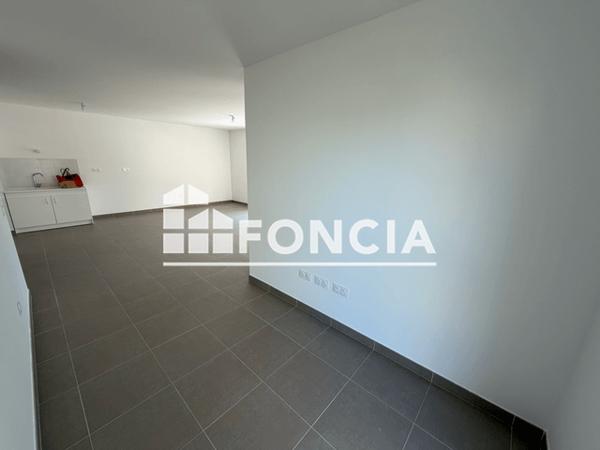 Location Appartement 3 pièces 75.08 m² - Arles 13200