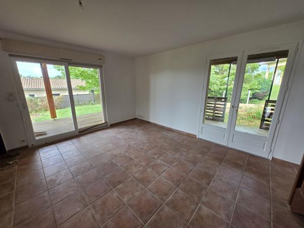CINTEGABELLE-VILLA 5 pièces 117 m² Cintegabelle (31550)
