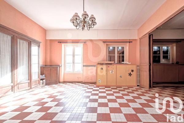 Domaine 55 pièces de 1 160 m² à Fontenay-Trésigny (77610)