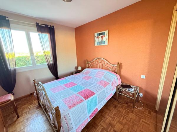 Villa familiale 4 pièces avec combles aménagés, terrain piscinable et grand garage – Boujan-sur-Libron