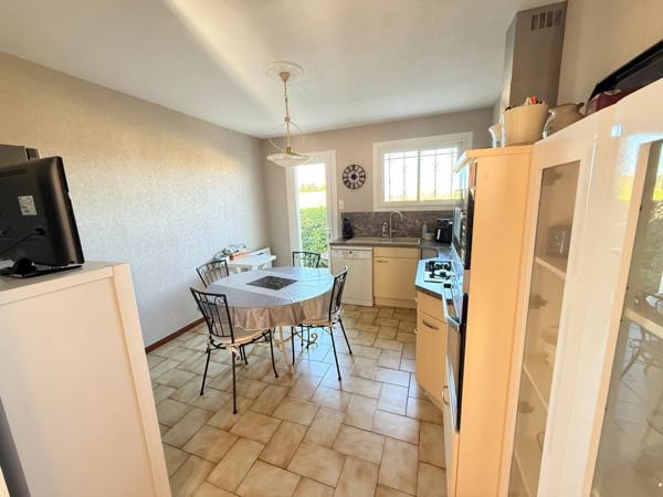 Villa familiale 4 pièces avec combles aménagés, terrain piscinable et grand garage – Boujan-sur-Libron