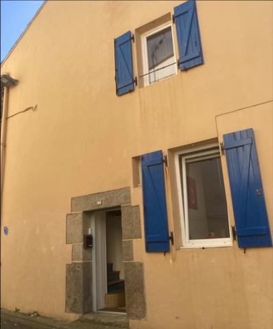 Location meublée: Concarneau, centre ville maison, 2 chambres, 1 bureau