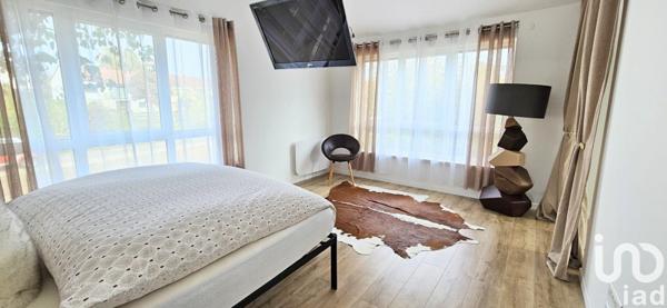 Maison 7 pièces de 174 m² à Peltre (57245)