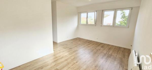 Maison 7 pièces de 174 m² à Peltre (57245)
