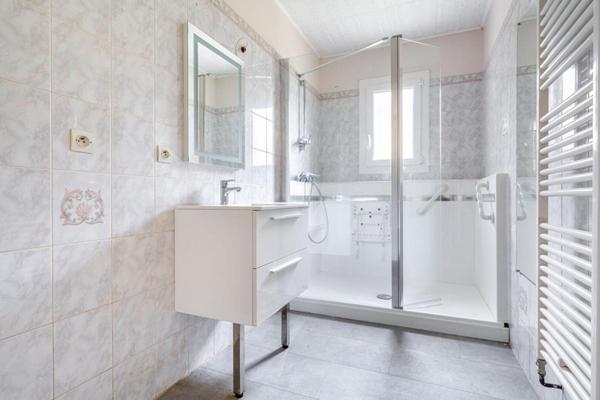 Maison de plain-pied  au calme à Chessy 3 pièce(s) 85 m2