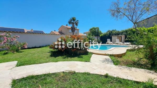 Maison
         4 pièces
        - 96 m² 350 000 € *