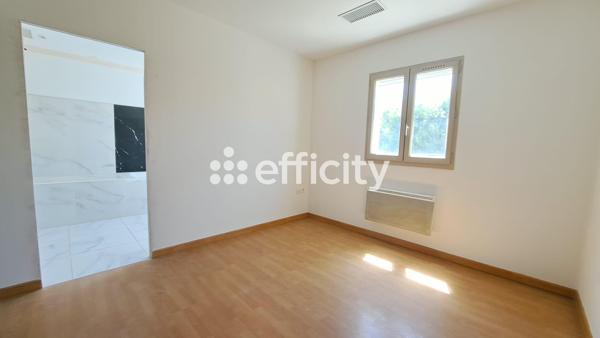 Maison
         4 pièces
        - 96 m² 350 000 € *