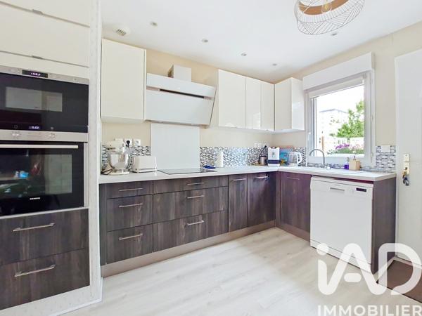 Maison à vendre 5 pièces 81,88 m² Vénissieux