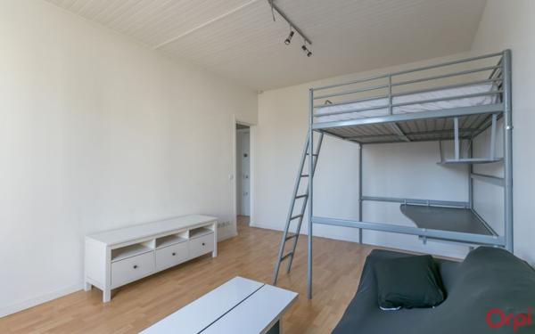 Appartement à louer    1 pièce • 32,63 m2 Saint-Michel-sur-Orge