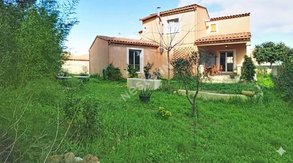 Villa Saint-Jean 6 pièces 151 m² sur une parcelle de 572 m²