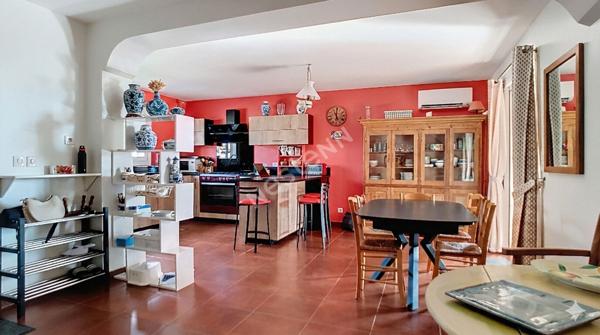 Villa Saint-Jean 6 pièces 151 m² sur une parcelle de 572 m²