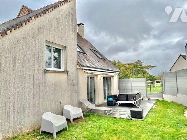 Venez découvrir cette jolie maison, idéalement située (proximité faculté du Mans ) comprenant :...