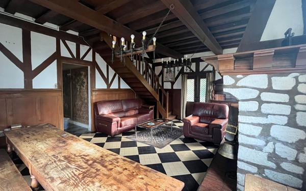 Maison à vendre    6 pièces • 96,82 m2 Le Plessis-Trévise