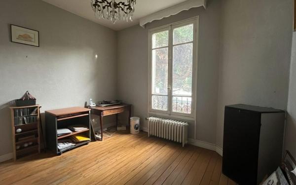 Maison à vendre    6 pièces • 96,82 m2 Le Plessis-Trévise