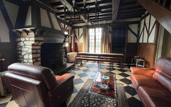 Maison à vendre    6 pièces • 96,82 m2 Le Plessis-Trévise