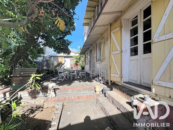 Maison à vendre 8 pièces 459 m² Saint-Denis