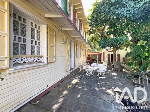 Maison à vendre 8 pièces 459 m² Saint-Denis