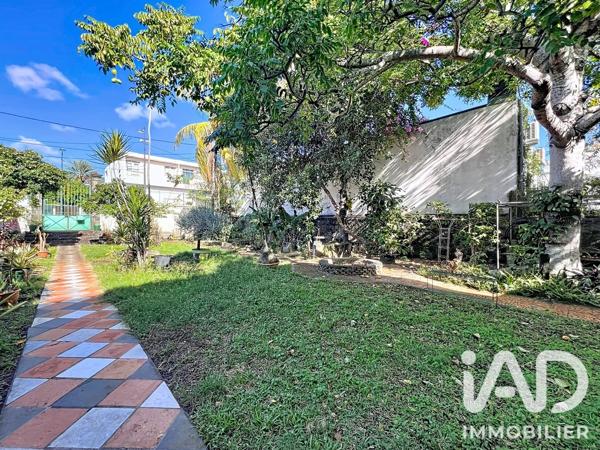 Maison à vendre 8 pièces 459 m² Saint-Denis