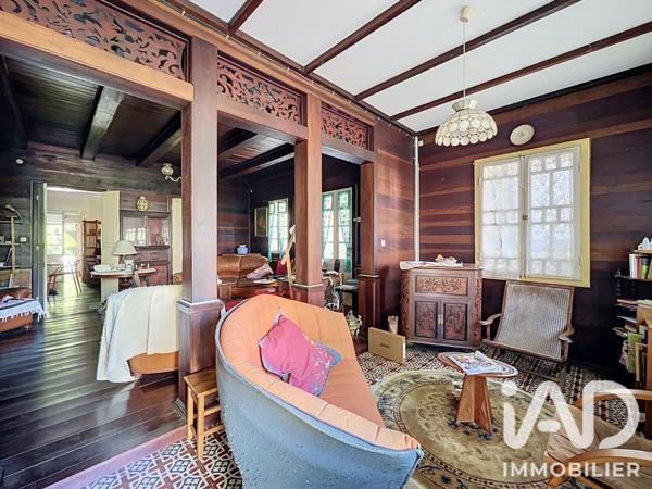 Maison à vendre 8 pièces 459 m² Saint-Denis