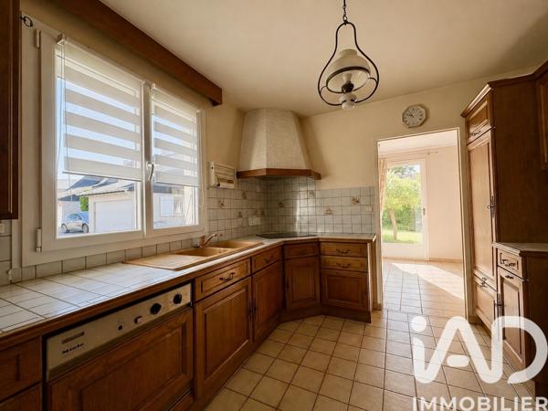 Maison à vendre 6 pièces 116,76 m² Le Coudray-Montceaux