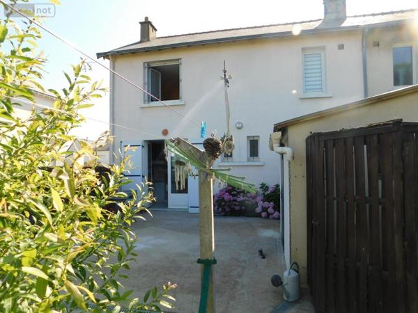 Maison à vendre à Avrillé dans le Maine-et-Loire (49240), ref : 49096-1382