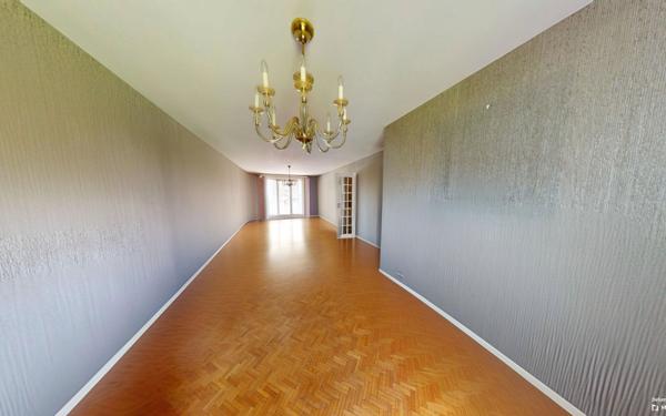 Appartement à vendre    3 pièces • 84 m2 Lyon 7