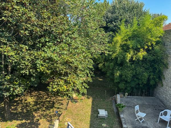 Maison de Maître à Nozières