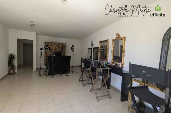 Local Commercial 3 pièces - 60 m² Exclusivité efficity