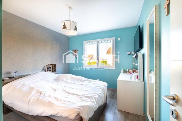 Maison clé en main, des années 2015, conforme aux normes RT 2012, 6 pièces, 160 m²