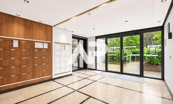 Appartement Rueil Malmaison 3 pièce(s) 62,55m2 450 000 € **  - Référence  19930