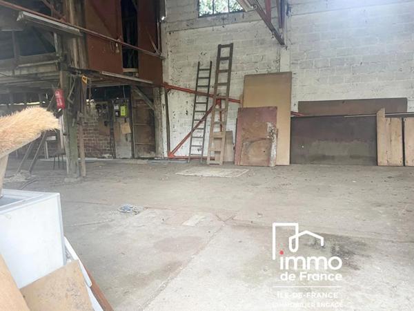Immeuble à vendre à Avon (77210)