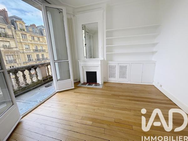 Location appartement 4 pièces 94 m² Paris 7