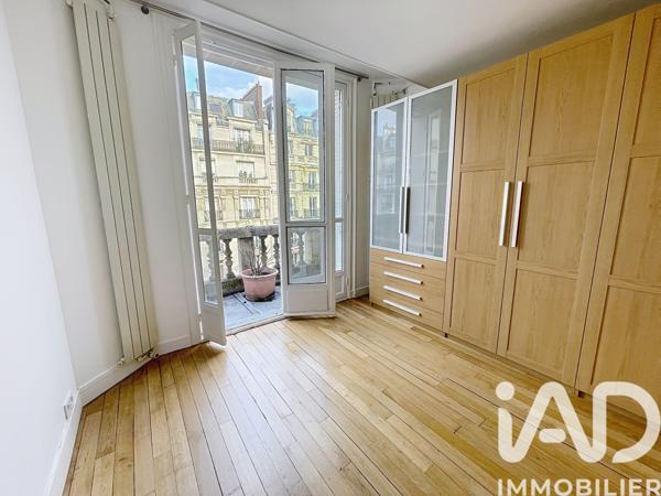 Location appartement 4 pièces 94 m² Paris 7