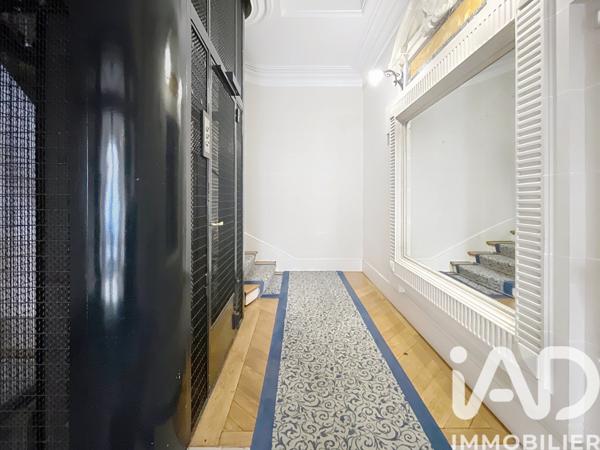 Location appartement 4 pièces 94 m² Paris 7