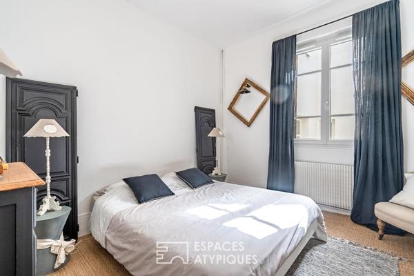 Maison ancienne rénovée au coeur d’Andresy avec cour,