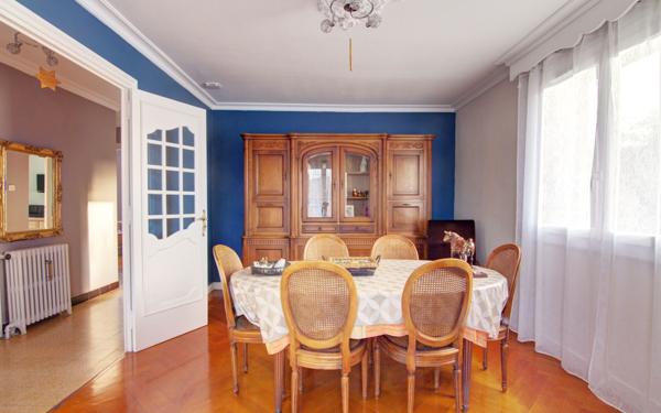 Maison à vendre    4 pièces •  Lorette