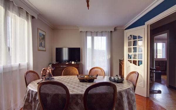 Maison à vendre    4 pièces •  Lorette