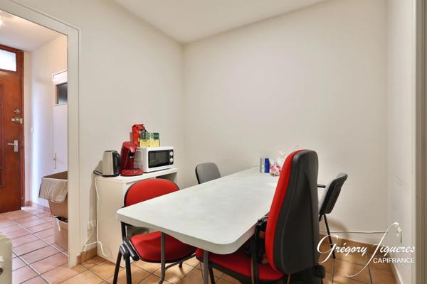 Lorette : deux logements, deux entrées, un seul prix