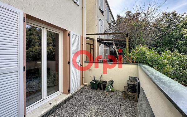 Appartement à vendre    2 pièces • 46,16 m2 Évry