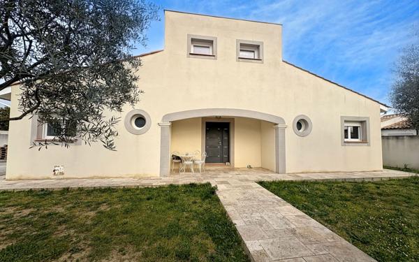 Maison à vendre    6 pièces •  Villemoustaussou