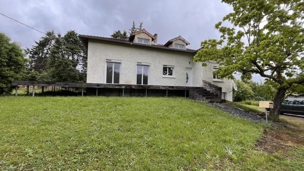 Maison à vendre 229 000 € Puycelsi 3 p 103 m² DPE E